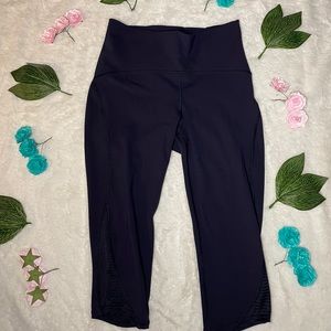 Lululemon Navy Blue Cropped Leggings